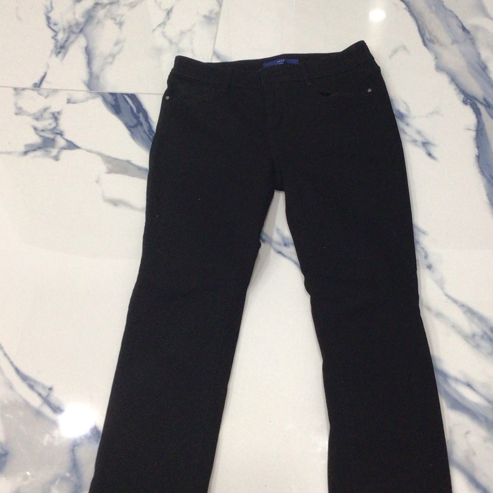 Apt. 9 Women's Classic Black Straight Leg Jeans